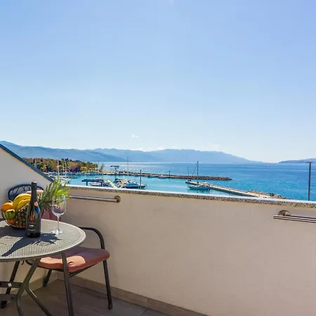 Brzica Апартаменты Нови-Винодолски