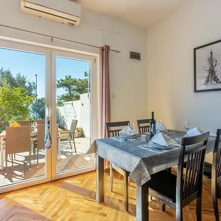 Апартаменты Brzica *