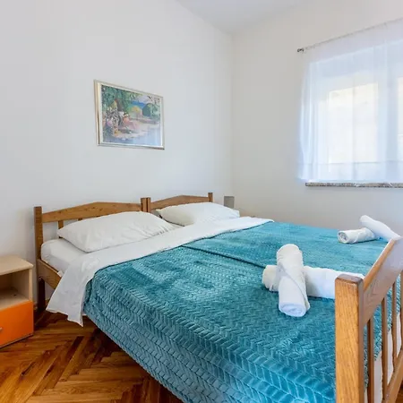 Apartment Brzica *