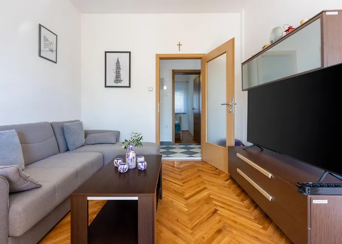 Brzica アパート ノヴィ・ヴィノドロスキー